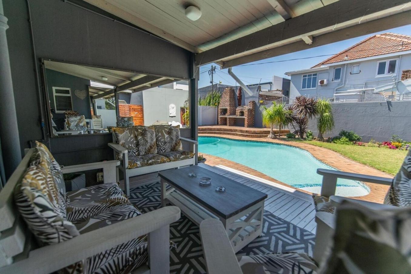 Luxury Living On Westview Vila Port Elizabeth Exterior foto